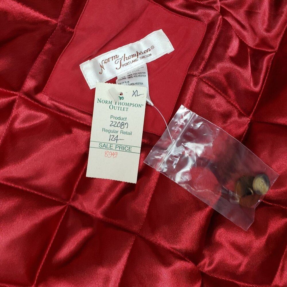 Norm Thompson Women's Quilted Down Hooded Heavy Coat Sz XL NEW WITH TAGS!!! - Picture 10 of 10